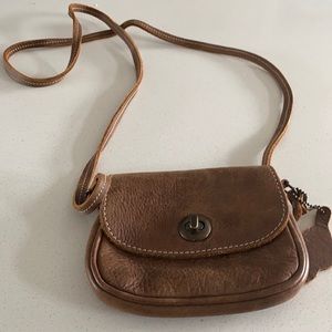 Roots cross body small bag